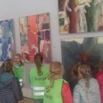 Pierwsza wizyta klasy I b w Galerii Sztuki Współczesnej – SP3